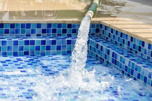 Comment réduire la consommation énergétique de sa piscine ?